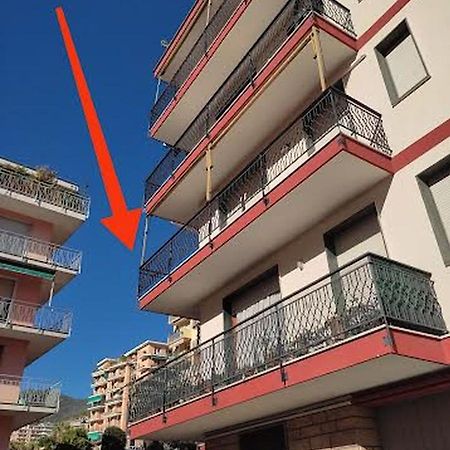 Appartamento Delizioso Con Terrazzo In Centro-Delicious Apartment With Terrace Санремо Екстер'єр фото