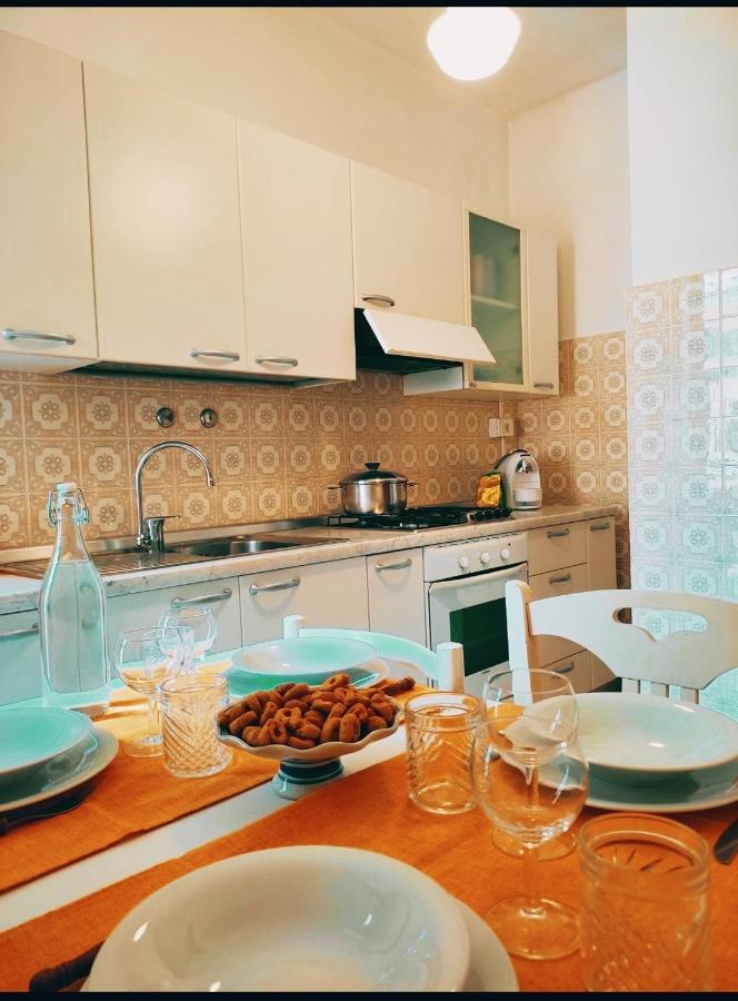 Appartamento Delizioso Con Terrazzo In Centro-Delicious Apartment With Terrace Санремо Екстер'єр фото