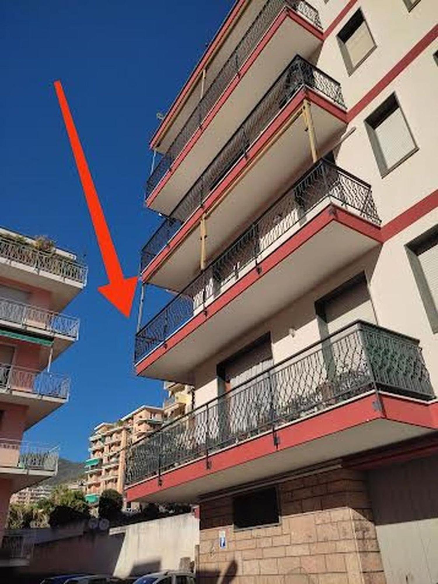 Appartamento Delizioso Con Terrazzo In Centro-Delicious Apartment With Terrace Санремо Екстер'єр фото